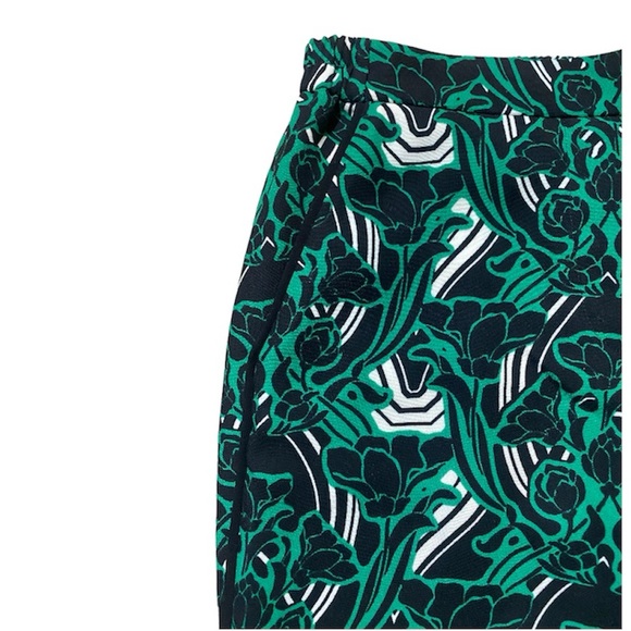 [J. Crew] Floral Print Tuxedo Style Pants - Picture 5 of 5